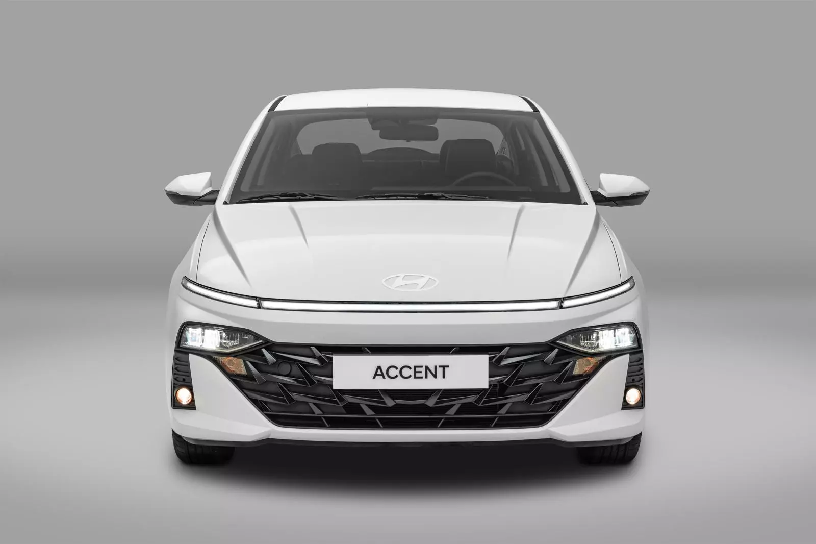Giá xe Hyundai Accent kèm tin khuyến mại mới nhất tháng 6/2024